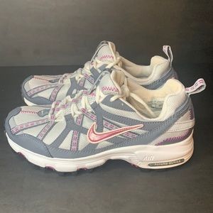 Nike Womens Air Alvord Series Ivory Running Shoes Sneakers Size 7.5